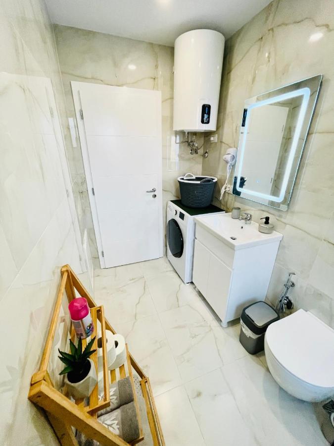 Central Apartment 2, Tirana Exterior photo